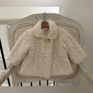 🦢 6~9 Mth Soft Ivory Rosette Dressy Baby Coat Like New